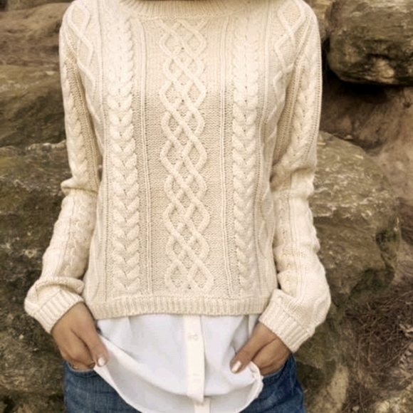 Monteau Sweaters - COPY - Monteau Cable Knit Elbow Patch Layered Sweater